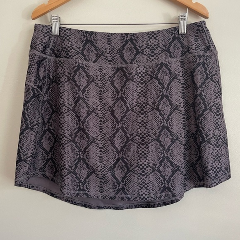 DSG Athletic Skirt‎ Skort Tennis Pickleball XL Animal Print Purple Black Pocket